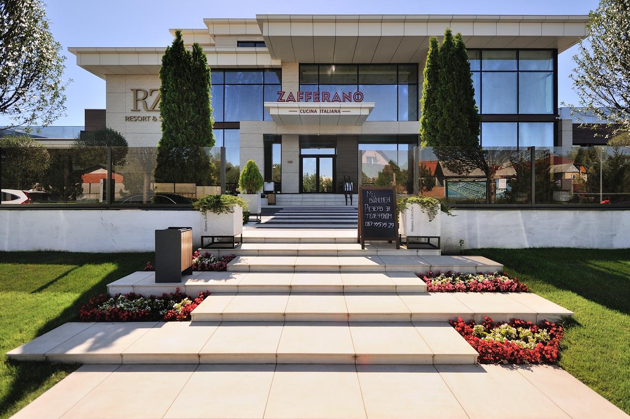 Riviera Zoloche Resort & Spa Vishenki  Buitenkant foto