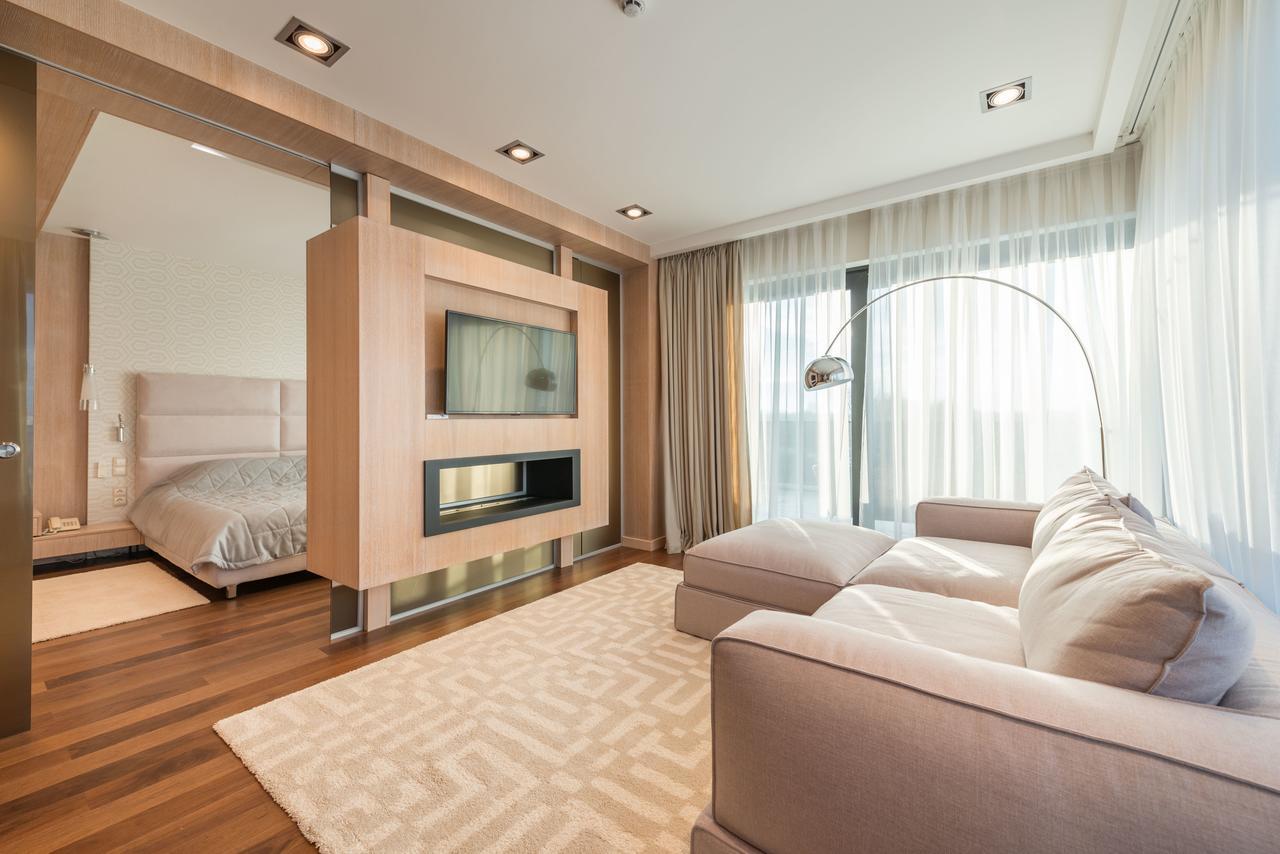 Riviera Zoloche Resort & Spa Vishenki  Buitenkant foto